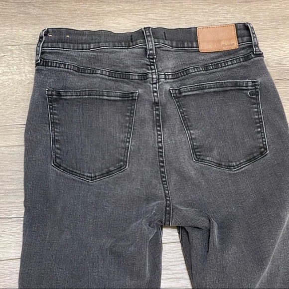 Madewell 10" High-Rise Skinny Jeans Step-Hem Edition SZ 28 Washed Black Raw Hem - Picture 10 of 11